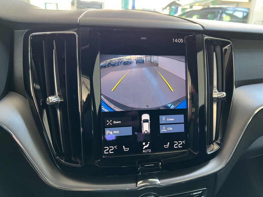 Volvo  Momentum Pro
