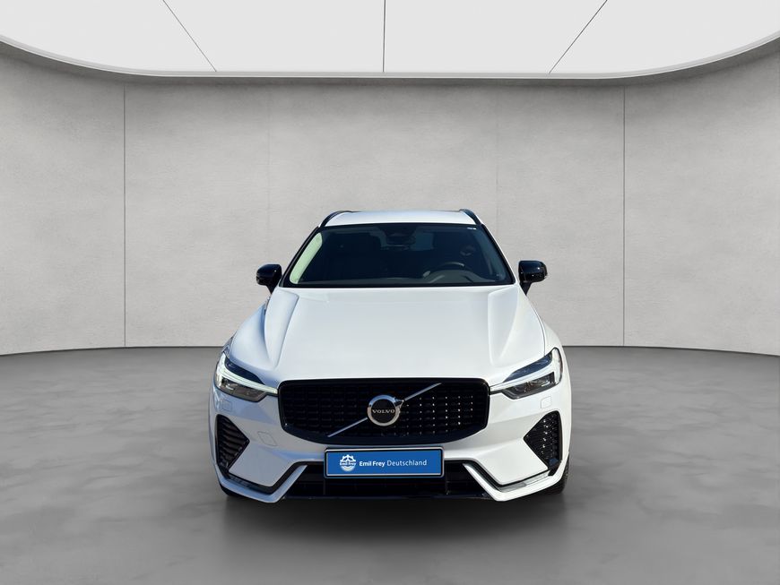 Volvo  Plus Dark