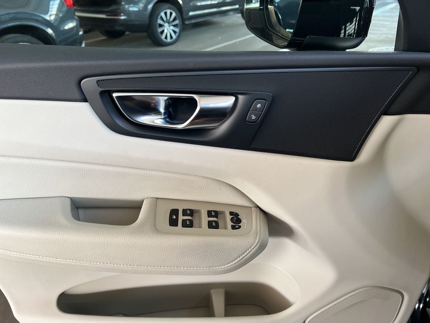 Volvo  Momentum Pro