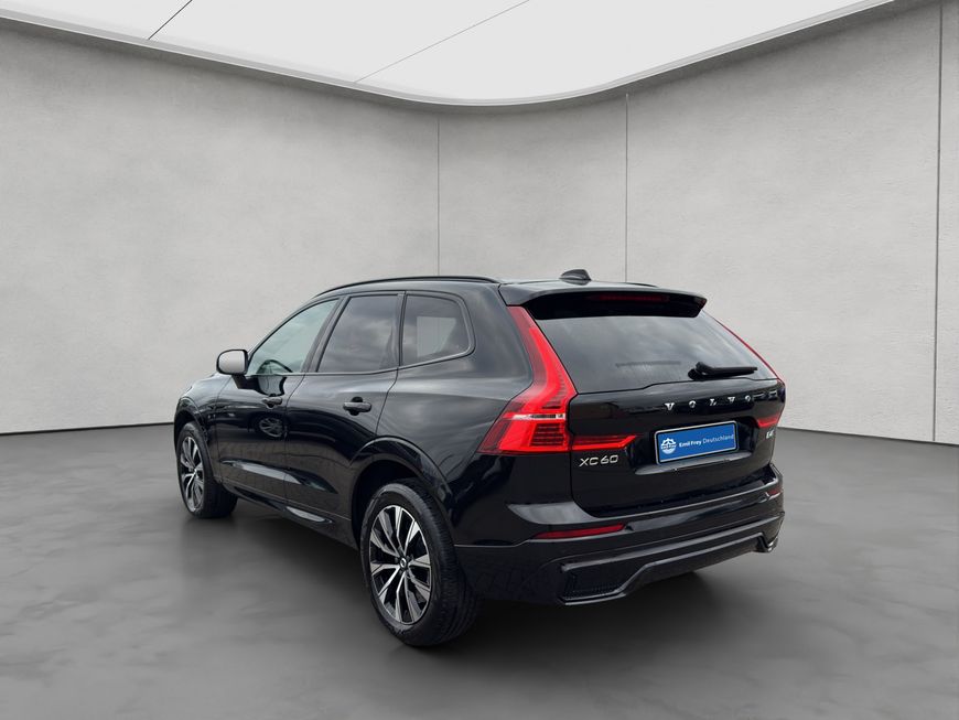 Volvo  Plus Dark