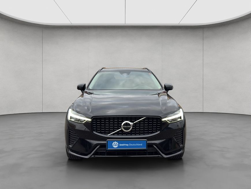 Volvo  Plus Dark