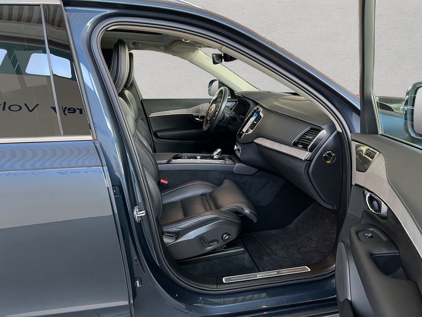 Volvo  Inscription Edition