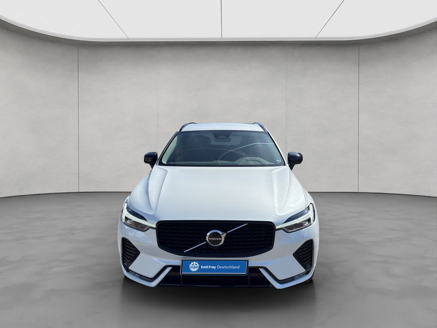 Volvo  Plus Dark
