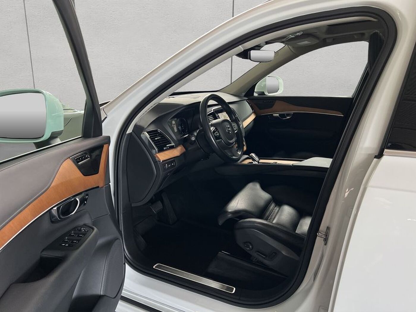 Volvo  Inscription Edition