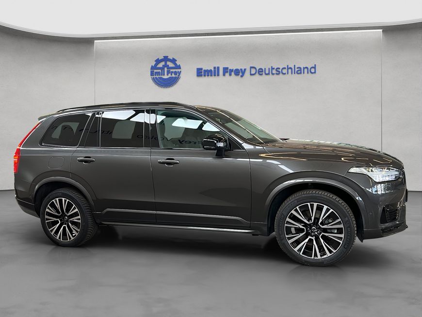 Volvo  Plus Dark