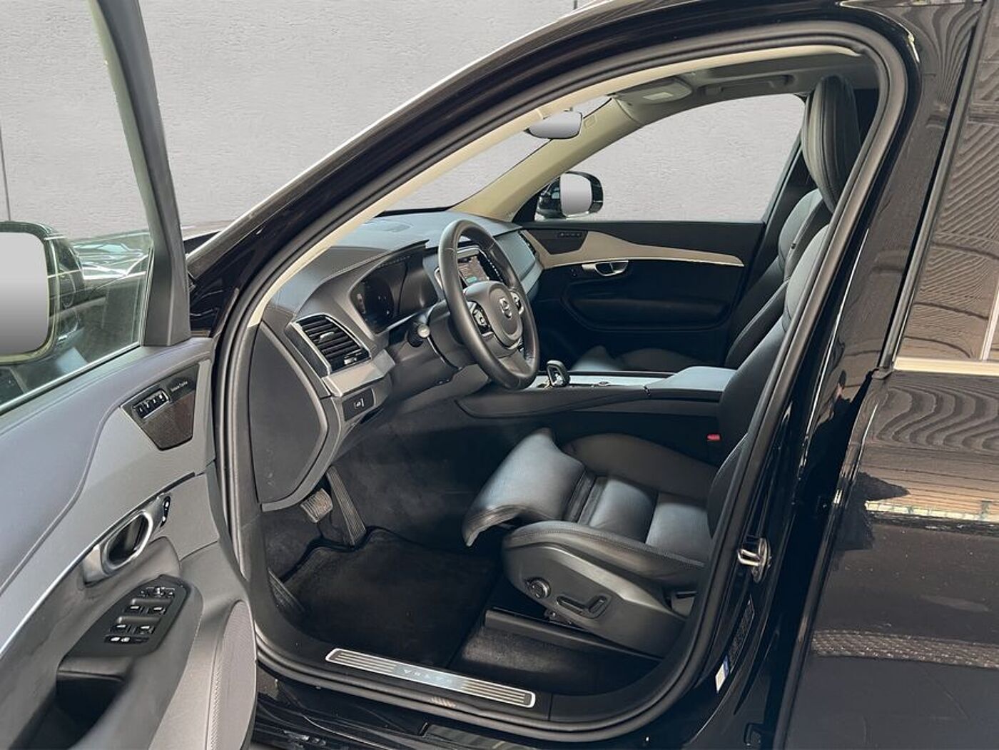 Volvo  Plus Bright
