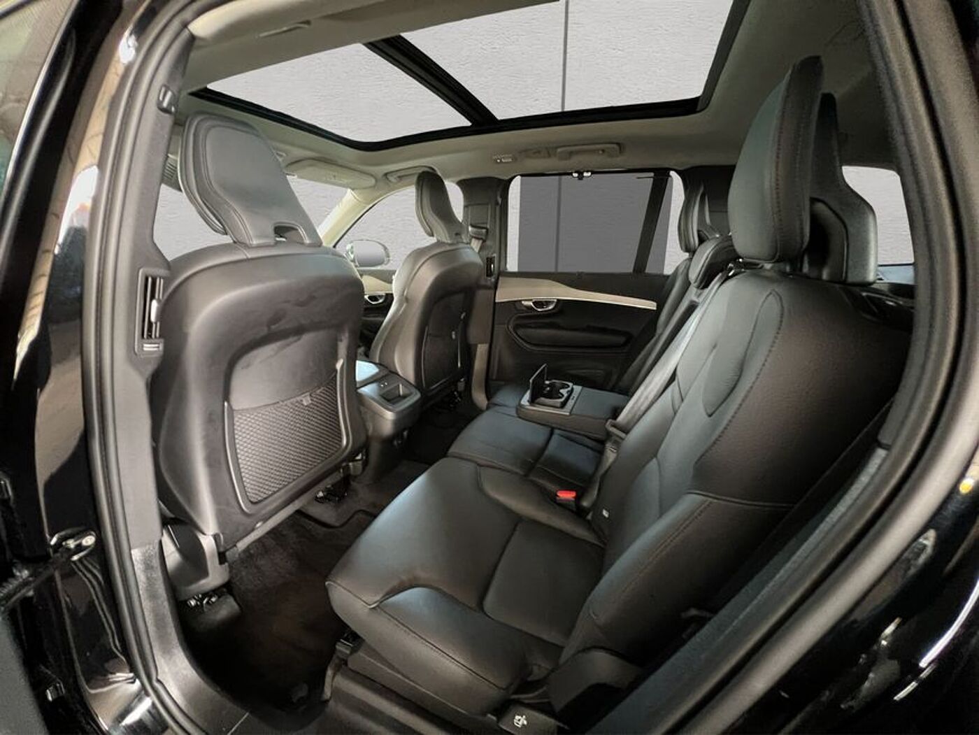 Volvo  Plus Bright