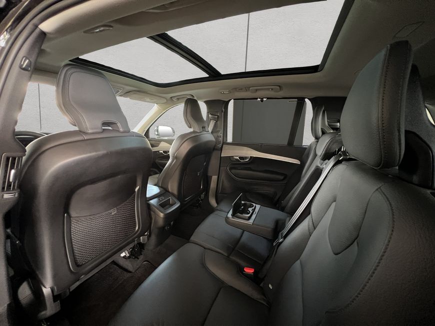 Volvo  Plus Bright