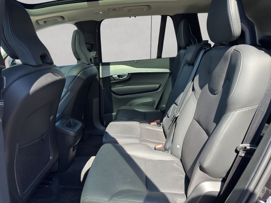 Volvo  Plus Bright