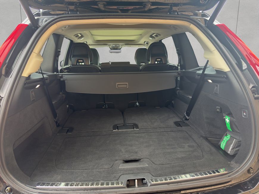 Volvo  Plus Bright