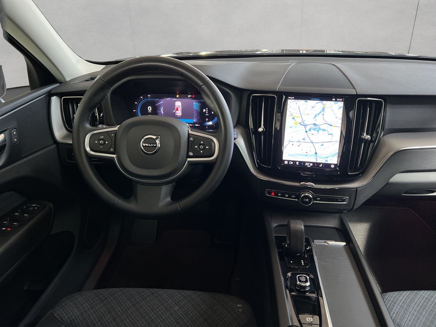 Volvo  Momentum Pro