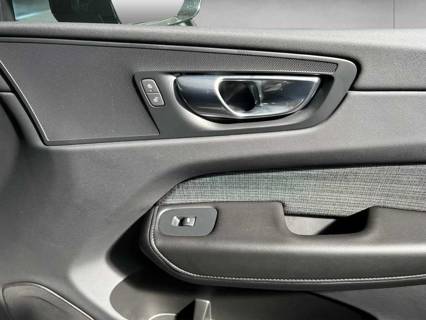 Volvo  Momentum Pro