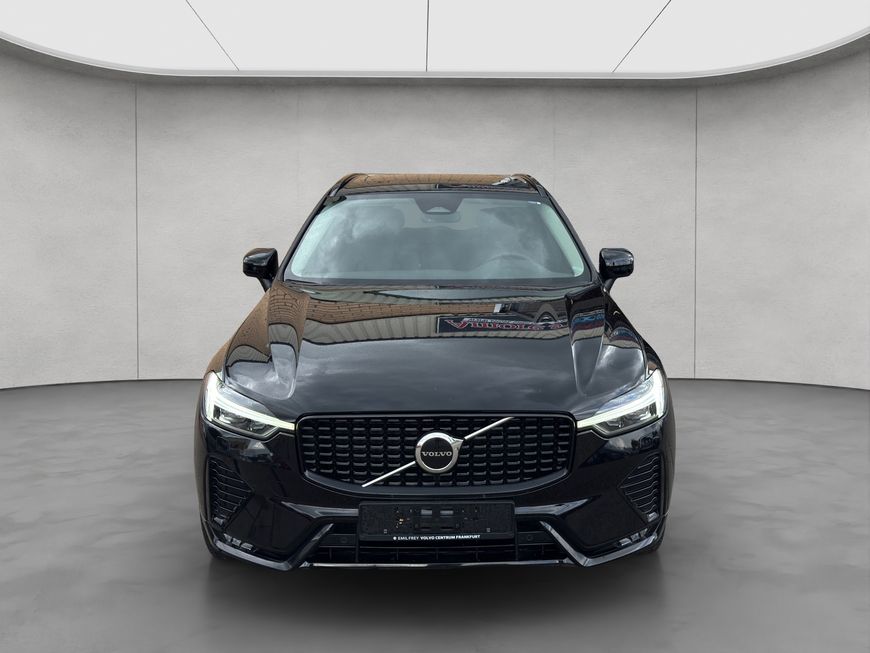Volvo  Plus Dark
