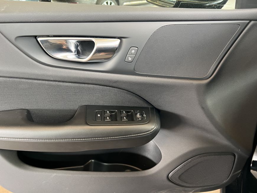 Volvo  Momentum Pro