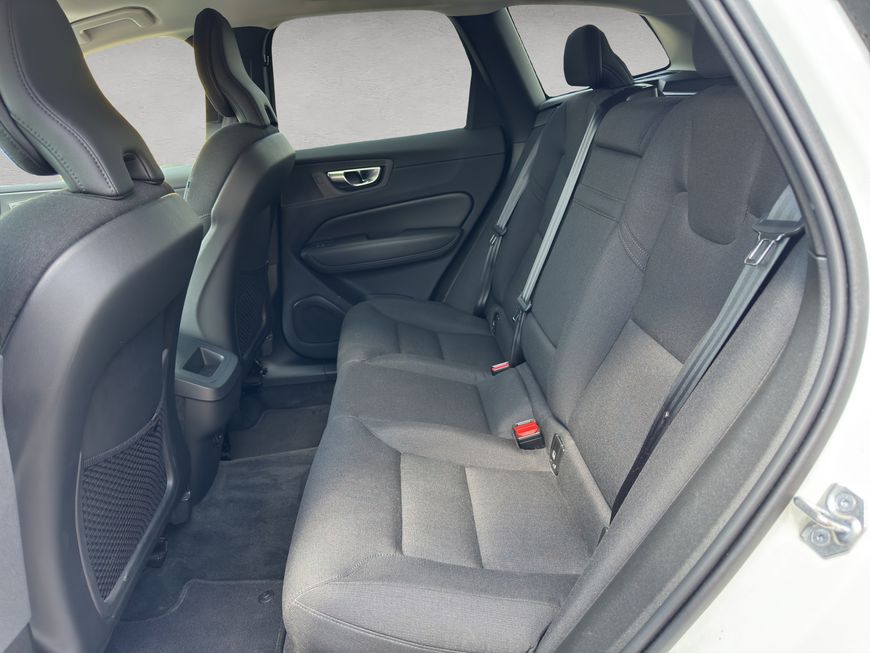 Volvo  Momentum Pro