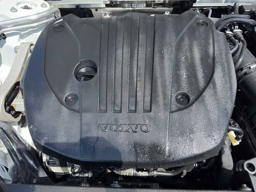 Volvo  Momentum Pro
