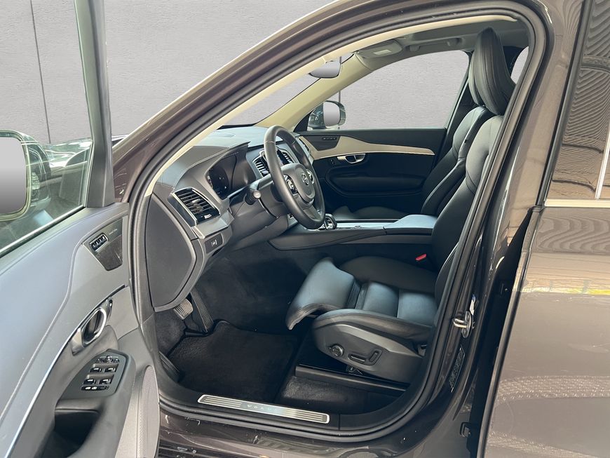 Volvo  Plus Bright