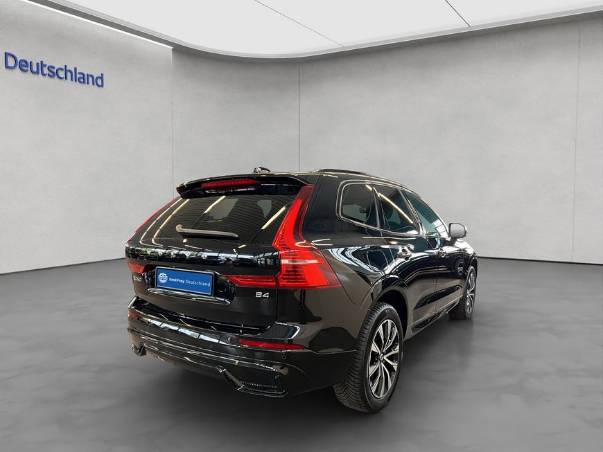 Volvo  Plus Dark