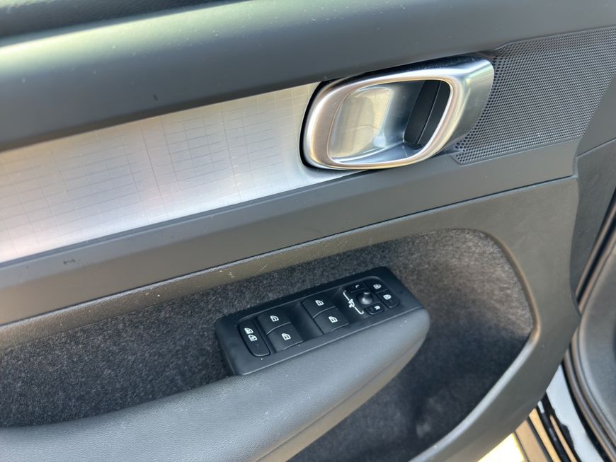 Volvo  Core
