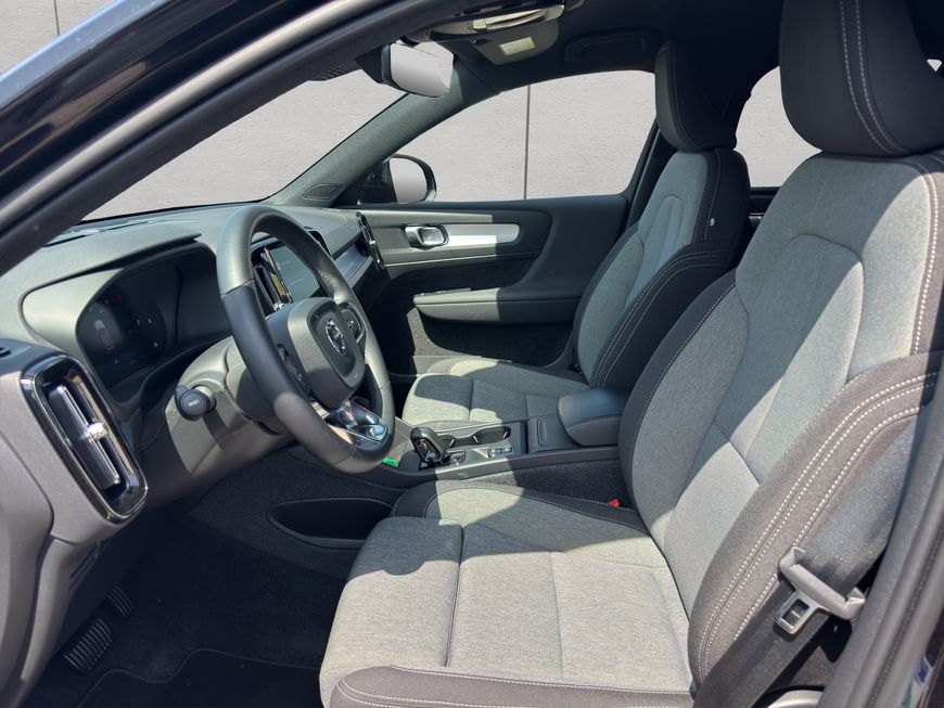 Volvo  Core