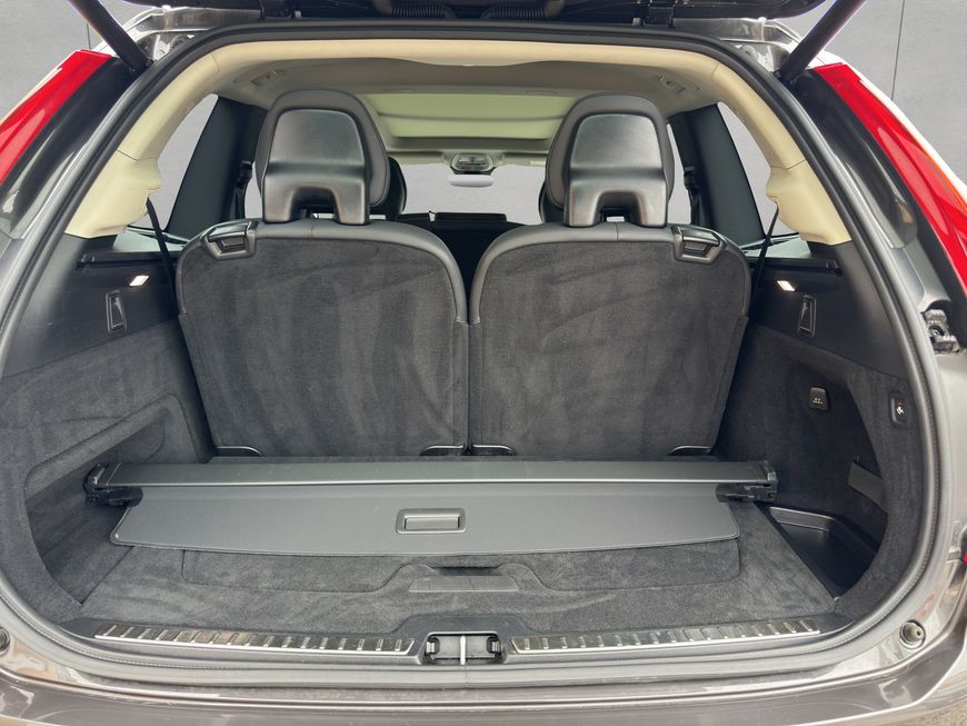 Volvo  Plus Bright