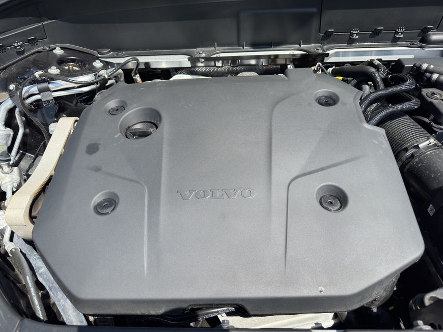 Volvo  Plus Bright