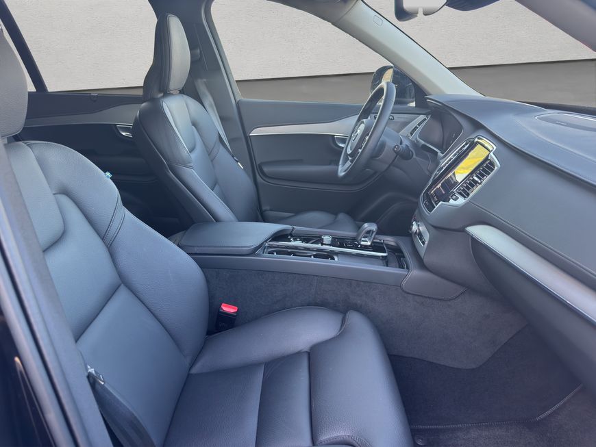 Volvo  Plus Bright