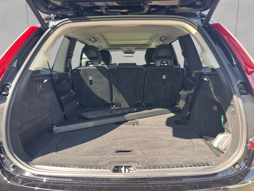 Volvo  Plus Bright