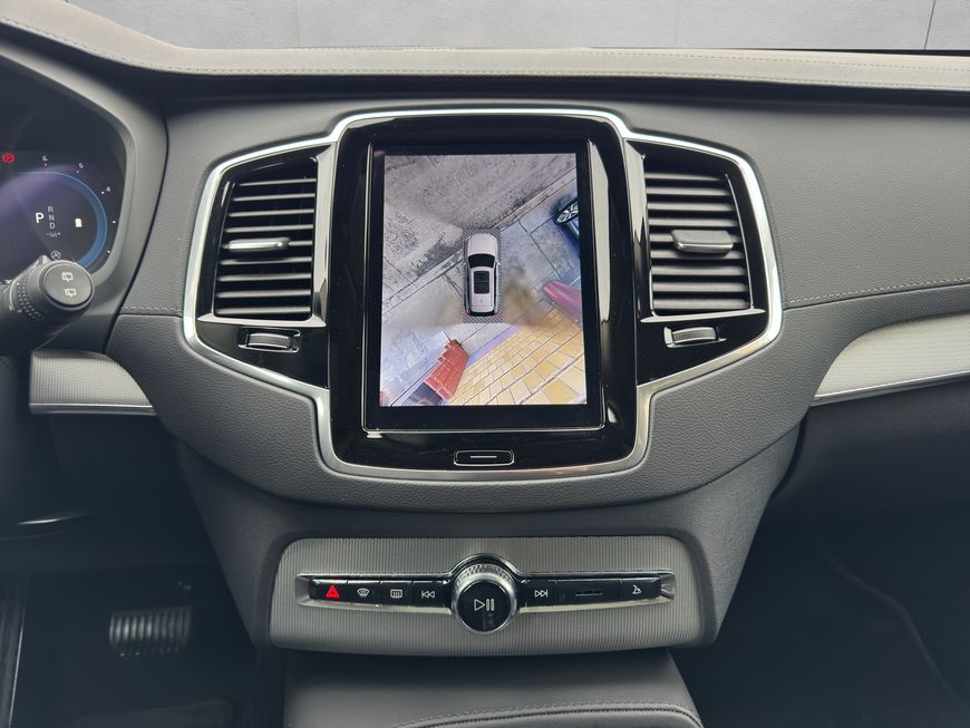 Volvo  Plus Bright