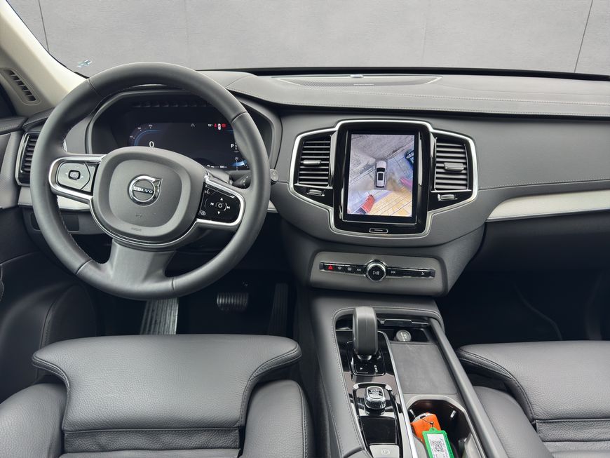 Volvo  Plus Bright