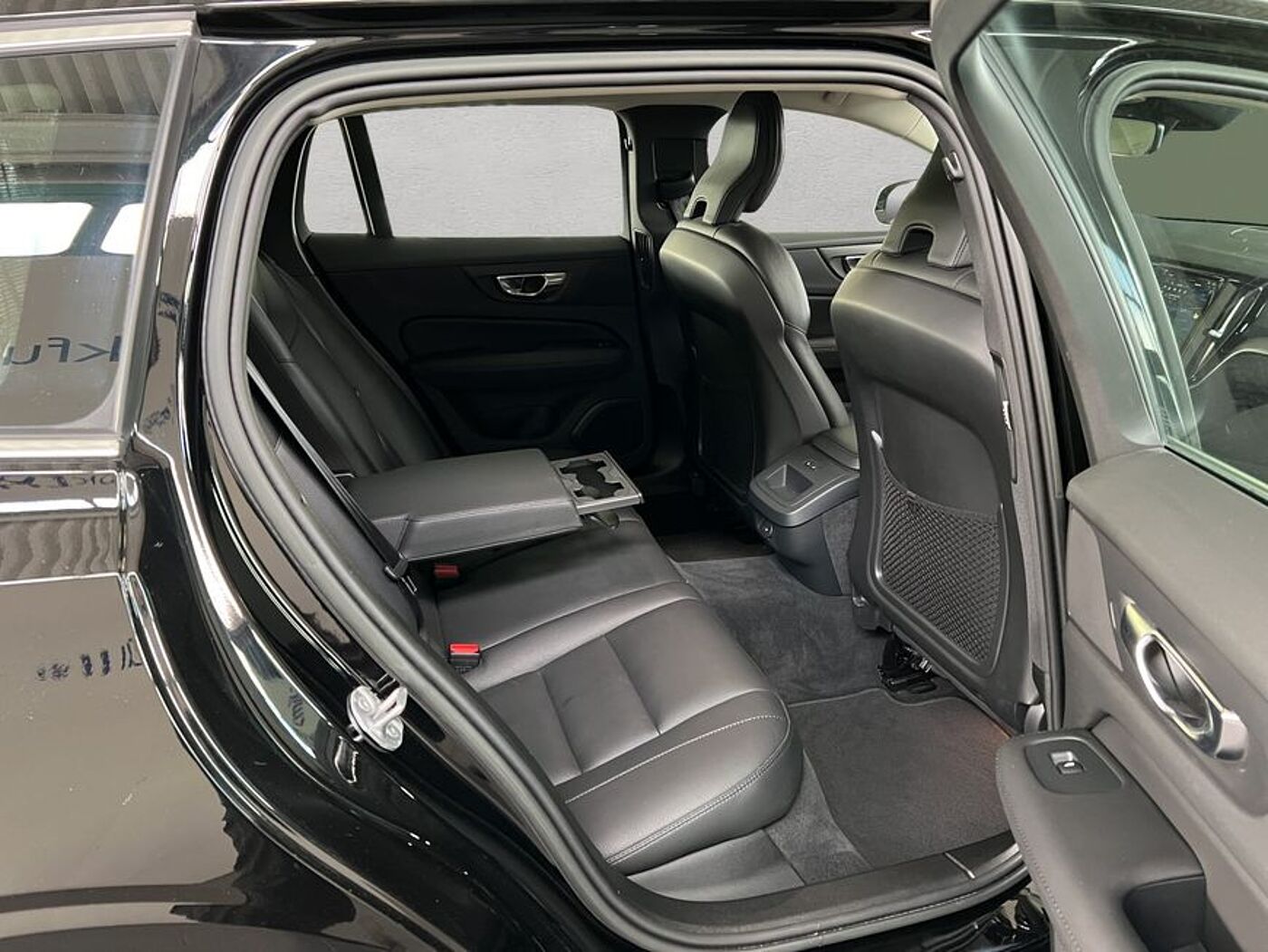 Volvo  Plus Bright