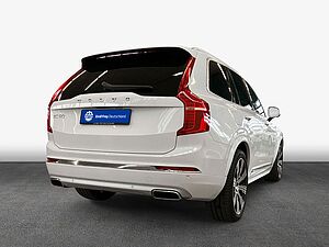 Volvo  T8 AWD Twin-Engine 7S  Luftfahrwerk