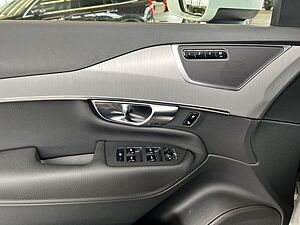 Volvo  Expression