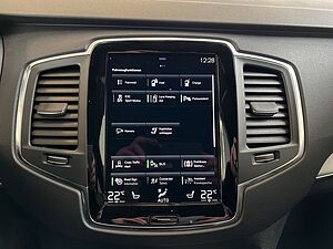 Volvo  Expression