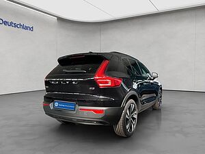 Volvo  Plus Dark