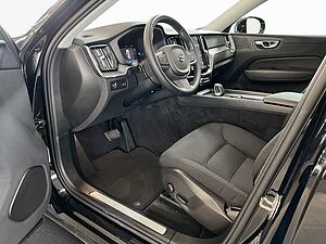 Volvo  Momentum Pro