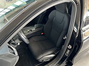 Volvo  Momentum Pro