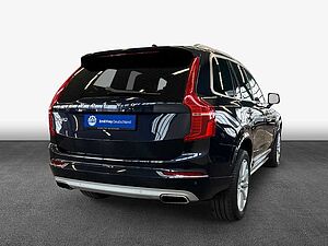 Volvo  D5 AWD  Aut Glasd Luftf 360° BLIS