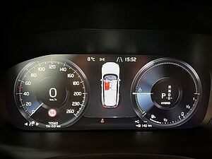 Volvo  T8 AWD Twin-Engine  PilotAssist BLIS