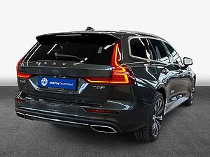 Volvo  T8 AWD Twin-Engine  PilotAssist BLIS