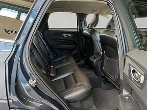 Volvo  Momentum Pro
