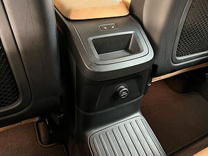 Volvo  T8 Twin-Engine AWD  Glasd PilotAssist