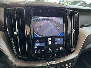 Volvo  T8 Twin-Engine AWD  Glasd PilotAssist