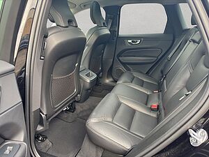 Volvo  Plus Dark