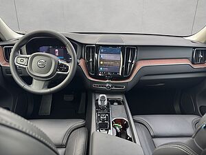 Volvo  Plus Dark