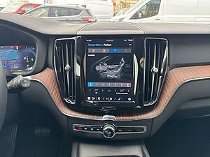 Volvo  Plus Dark