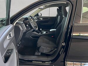 Volvo  Momentum Core