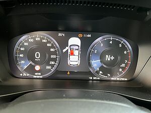 Volvo  Momentum Core