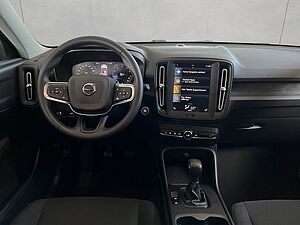 Volvo  Momentum Core