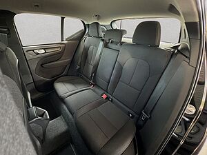 Volvo  Momentum Core